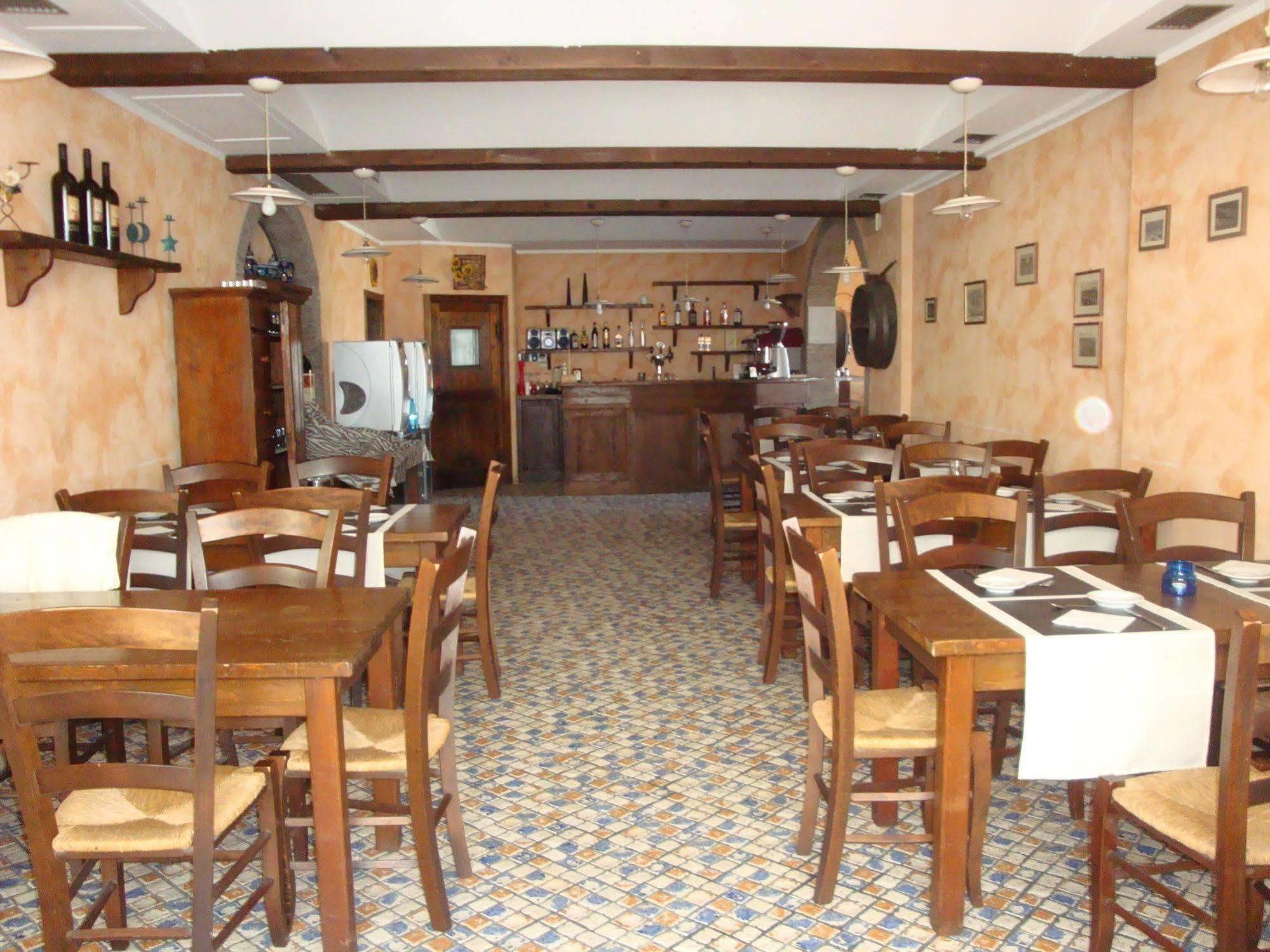 Hotel Blue Moon Rimini Extérieur photo